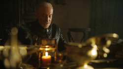 extant_GameOfThrones_3x01-ValarDohaeris_2787