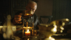extant_GameOfThrones_3x01-ValarDohaeris_2825