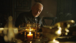 extant_GameOfThrones_3x01-ValarDohaeris_2833
