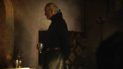 extant_GameOfThrones_3x01-ValarDohaeris_2890