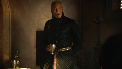 extant_GameOfThrones_3x01-ValarDohaeris_2898