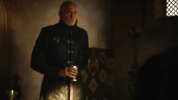 extant_GameOfThrones_3x01-ValarDohaeris_2900