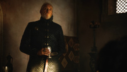 extant_GameOfThrones_3x01-ValarDohaeris_2903