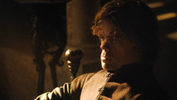 extant_GameOfThrones_3x01-ValarDohaeris_2936