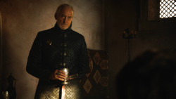 extant_GameOfThrones_3x01-ValarDohaeris_2946