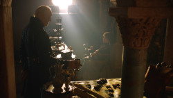 extant_GameOfThrones_3x01-ValarDohaeris_2964