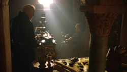 extant_GameOfThrones_3x01-ValarDohaeris_2971