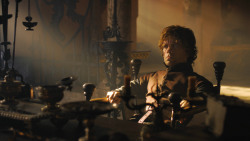 extant_GameOfThrones_3x01-ValarDohaeris_3091