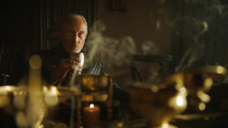 extant_GameOfThrones_3x01-ValarDohaeris_3112