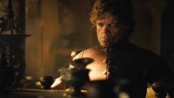 extant_GameOfThrones_3x01-ValarDohaeris_3198