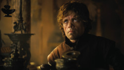 extant_GameOfThrones_3x01-ValarDohaeris_3213