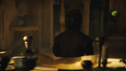 extant_GameOfThrones_3x01-ValarDohaeris_3226
