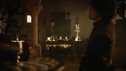 extant_GameOfThrones_3x01-ValarDohaeris_3240