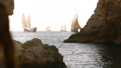 extant_GameOfThrones_3x01-ValarDohaeris_3266