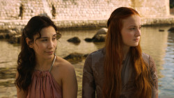 extant_GameOfThrones_3x01-ValarDohaeris_3302