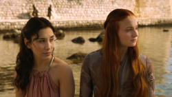 extant_GameOfThrones_3x01-ValarDohaeris_3306