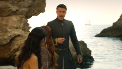 extant_GameOfThrones_3x01-ValarDohaeris_3401