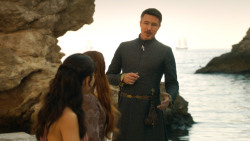 extant_GameOfThrones_3x01-ValarDohaeris_3404