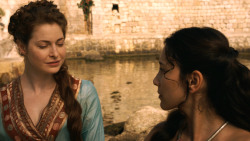extant_GameOfThrones_3x01-ValarDohaeris_3539