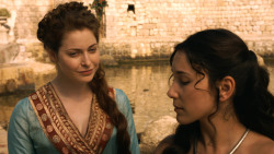 extant_GameOfThrones_3x01-ValarDohaeris_3541