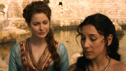 extant_GameOfThrones_3x01-ValarDohaeris_3542