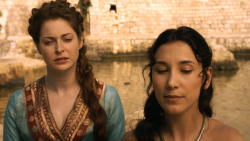 extant_GameOfThrones_3x01-ValarDohaeris_3552
