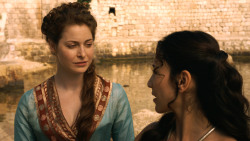 extant_GameOfThrones_3x01-ValarDohaeris_3599