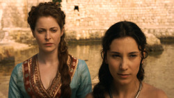 extant_GameOfThrones_3x01-ValarDohaeris_3630