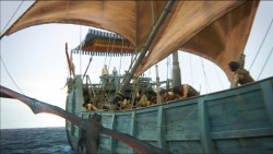 extant_GameOfThrones_3x01-ValarDohaeris_3682