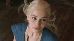 extant_GameOfThrones_3x01-ValarDohaeris_3690