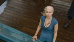 extant_GameOfThrones_3x01-ValarDohaeris_3712