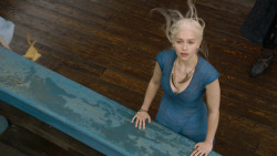extant_GameOfThrones_3x01-ValarDohaeris_3713