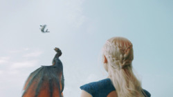 extant_GameOfThrones_3x01-ValarDohaeris_3717
