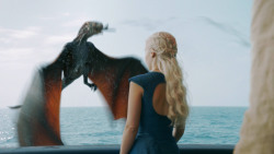 extant_GameOfThrones_3x01-ValarDohaeris_3725
