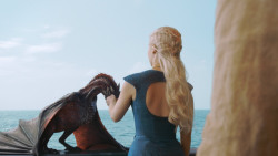 extant_GameOfThrones_3x01-ValarDohaeris_3745