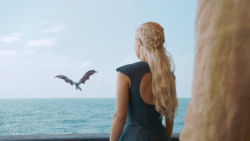 extant_GameOfThrones_3x01-ValarDohaeris_3753