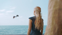 extant_GameOfThrones_3x01-ValarDohaeris_3754