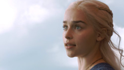 extant_GameOfThrones_3x01-ValarDohaeris_3758