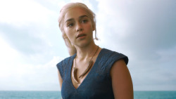 extant_GameOfThrones_3x01-ValarDohaeris_3776