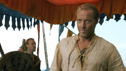extant_GameOfThrones_3x01-ValarDohaeris_3785