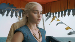 extant_GameOfThrones_3x01-ValarDohaeris_3812