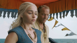 extant_GameOfThrones_3x01-ValarDohaeris_3814