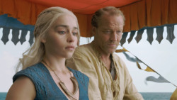 extant_GameOfThrones_3x01-ValarDohaeris_3815