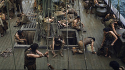 extant_GameOfThrones_3x01-ValarDohaeris_3822