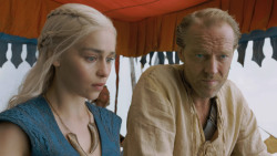 extant_GameOfThrones_3x01-ValarDohaeris_3833