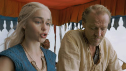 extant_GameOfThrones_3x01-ValarDohaeris_3835