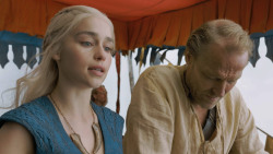 extant_GameOfThrones_3x01-ValarDohaeris_3836