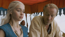 extant_GameOfThrones_3x01-ValarDohaeris_3841