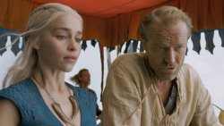 extant_GameOfThrones_3x01-ValarDohaeris_3846