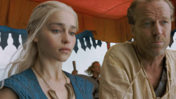extant_GameOfThrones_3x01-ValarDohaeris_3853